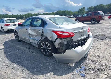 2016 Nissan Altima 2.5 Sv z USA, uszkodzony, nr VIN 1N4AL3AP0GC154005